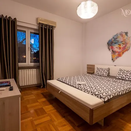 בוקרשט Maera Suites Central מראה חיצוני תמונה