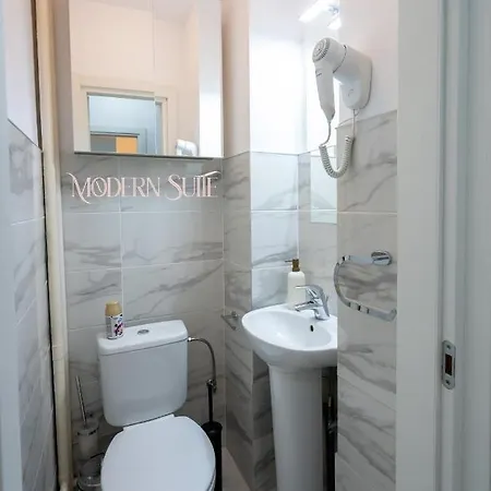 בוקרשט Maera Suites Central מראה חיצוני תמונה